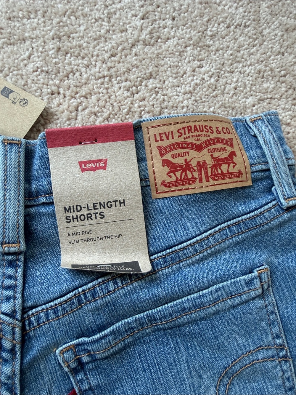 Levi's Mid-Length Denim Shorts in Medium Blue Wash - Picture 3 of 5